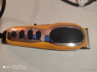 Wall Clipper Corp strihací strojček