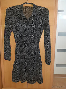 Letné čierne šaty