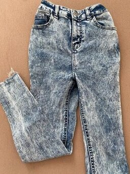 Dievčenské rifle 134cm