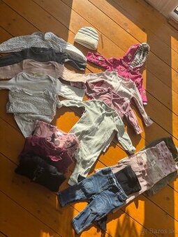 Balík oblečenia pre dievčatko