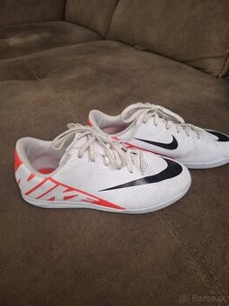 Predám NIKE halovky  TOP STAV