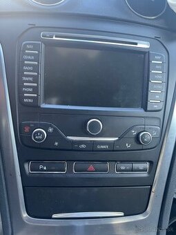 Predám autorádio ford mondeo mk4 Galaxy s-max