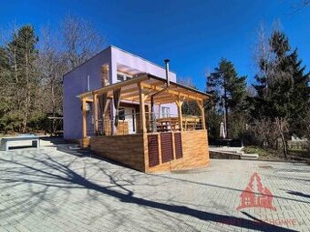 DUCHONKA-celoročná chata-vírivka-3 izby-2 spoloč. miestnosti