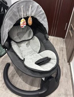 Hojdacie kreslo pre bábätko