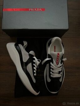 Prada topanky prada cups cierno biele krasne nove luxusne