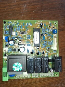 Predám zapalovačku+riadiacu dosku LEV30 kkz na plynový kotol