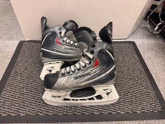 BRUSLE BAUER VAPOR X:15, vel. 36/3 EE