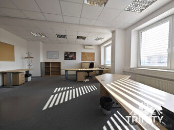 Exkluzívne kancelárske priestory na prenájom v meste Šurany