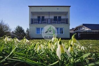 NA PREDAJ RD Šemša s priestranným pozemkom,Košice - okolie