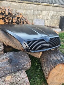 predna kapota Skoda Octavia 2