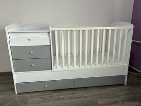 Detská posteľ Maxi Kombi s 5 zásuvkami v striebornej a biele
