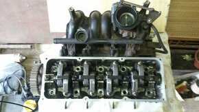 Hlava motora Renault Thalia 1,4 8V