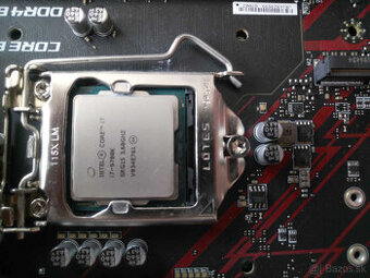 I7 9700k + MSI b360 gaming plus