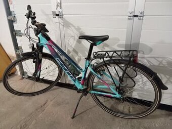 Dámsky trekový bicykel CTM BORA 1.0 TREK
