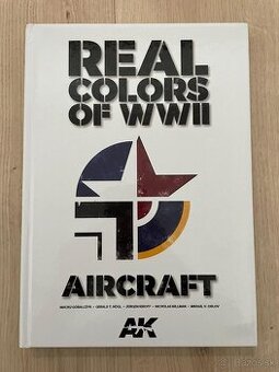 Real Colors of WWII - Aircraft