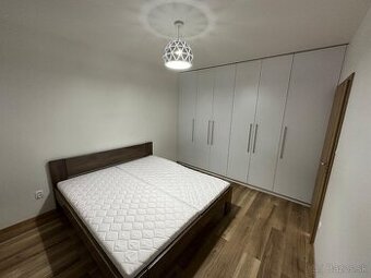Prenájom 3izbového bytu Predmestská Žilina
