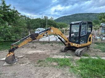 CAT 302.5c