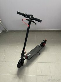 Elektrická kolobežka GoGEN VOYAGER S501B, čierna