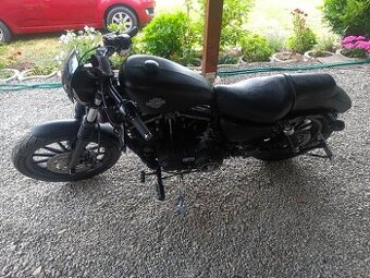 Predám Harley-Davidson 883 IRON