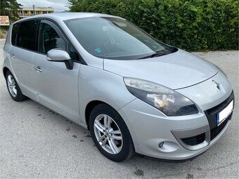 RENAULT MEGANE SCENIC 1.5DCi 81kW M6 2011