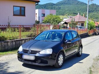 Volkswagen Golf 5 1.6