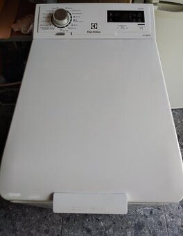 Práčka Elektrolux