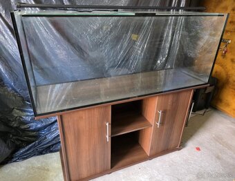 450l akvárium, skrinka Juwel 450 SBX Rio, LED svetlo