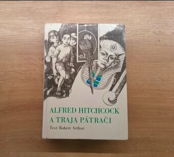 Traja pátrači