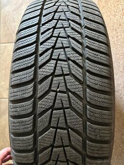 Hankook Winter icept evo 3, 215/65 R17