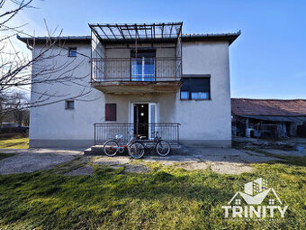 Na predaj poschodový 5-izbový rodinný dom v obci Pribeta