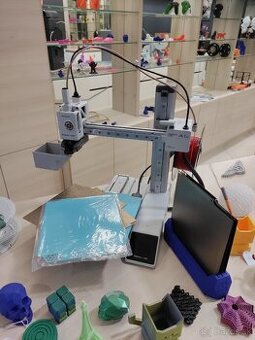 3D tlačiareň A1 mini + 4 build plates