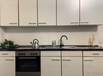 Svetlá moderná kuchyňa CALLY