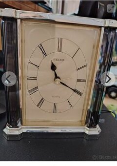 Seiko stolové hodiny