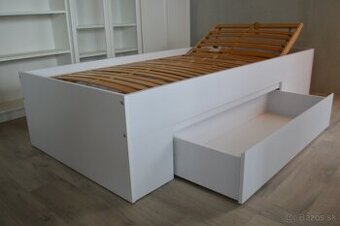 Posteľ 90x200cm