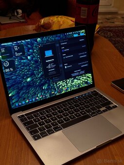 MacBook Pro 13” M1 256GB Apple TOP Stav