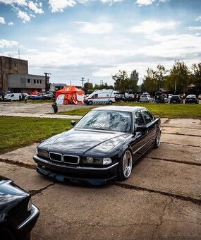 BMW E38 740i drift/stance car (ex Don Musk)