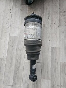 Zadny lavy tlmič Range Rover RPD500184
