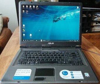 Predám notbook Assus
