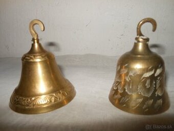Mosadzné zdobené zvonce