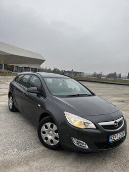 Opel Astra Sport Tour