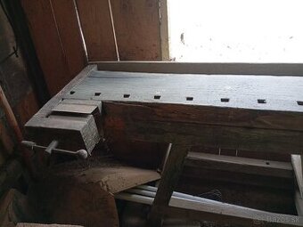 Stolársky stôl (Ponk)