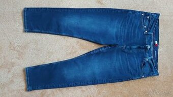 Čisto nové, nenosené rifle Tommi Hilfiger,veľkosť: W34 x L30