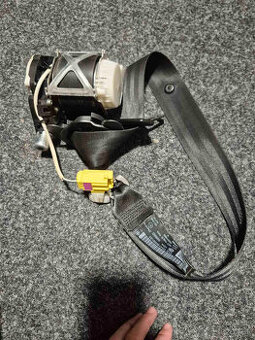 Bezpečnostne pasy Volkswagen