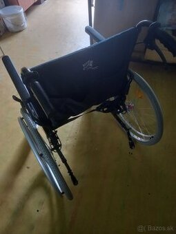 Invalidný vozík