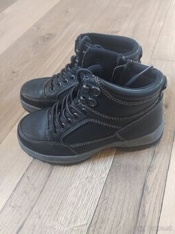 Prechodné topánky 32 až 33