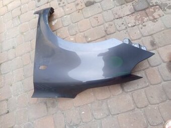 Blatník Suzuki Swift