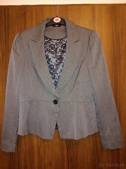 Damske saka, nohavice a sukna