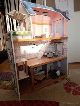 Detsky dreveny domcek