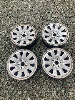 Sada plechových kolies