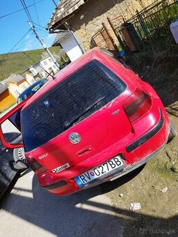 Dobrý deň má na predaj auto Golf 4 1.9 66